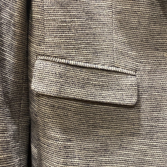 NWOT LOFT Grey Striped Blazer Size 2 - Picture 2 of 8